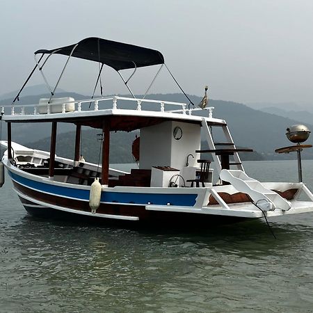 Casa Belvedere Na Ilha Do Araujo E Ganhe 1 Passeio De Barco Araquari Buitenkant foto